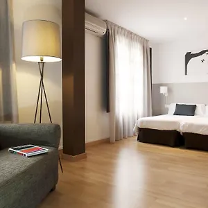 Apartment Aspasios Plaza Real, Barcelona